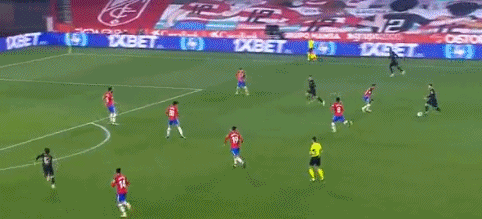 71岁成龙回应衰老：能慢慢变老是幸运